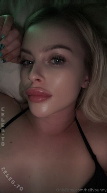 Full leaked Hellybunny private onlyfans photo
