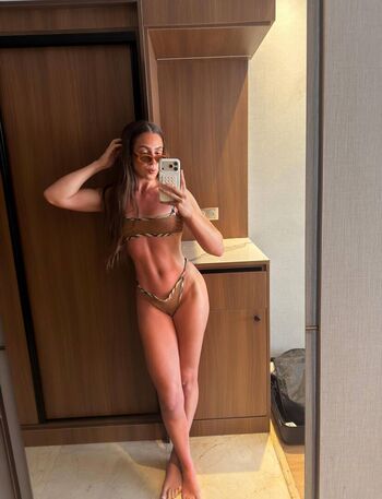 Holly Aitchison