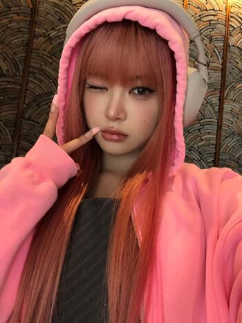 Hong Eunchae 홍은채