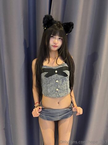 Full leaked Mochiilucia/ private onlyfans photo