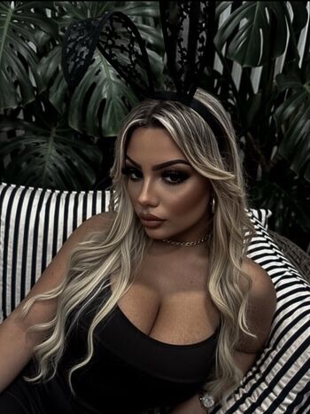 Full leaked Iamsamvela private onlyfans photo