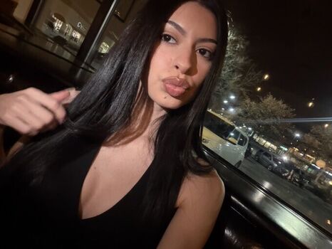 Full leaked Iluvmeindi private onlyfans photo