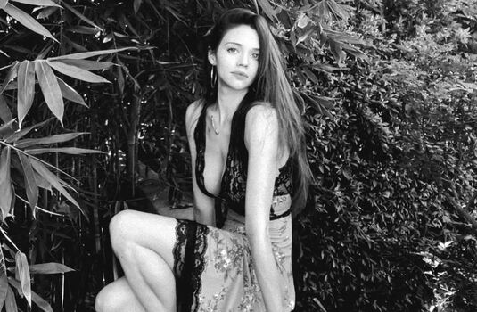 Full leaked India eisley private onlyfans photo