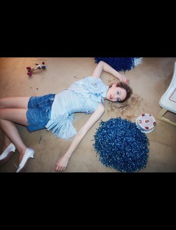 Iris Apatow