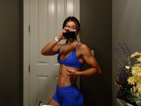 Iris Yang