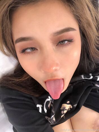 irisadamsone
