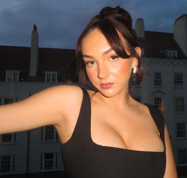 Full leaked Isabelle smith private onlyfans photo