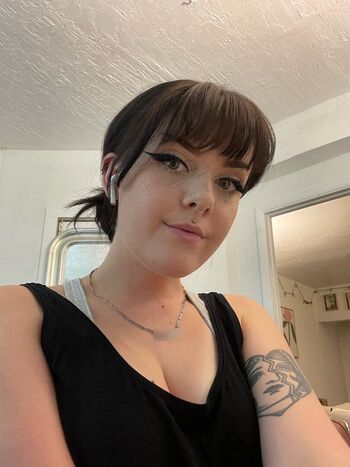 Itsavalynn