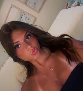 Full leaked Izzy tuchman private onlyfans photo