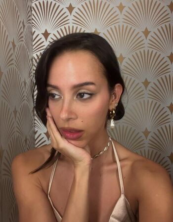 Full leaked Izzybizzyspider page private onlyfans photo