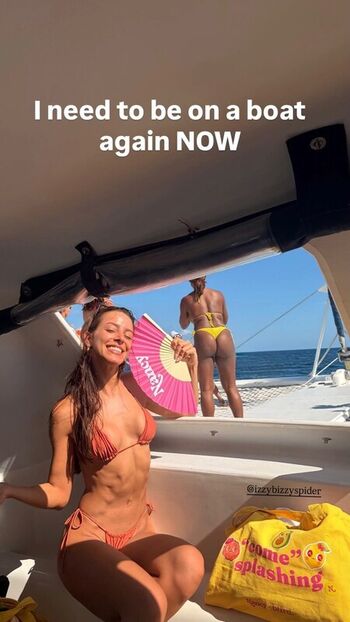 Full leaked Izzybizzyspider private onlyfans photo