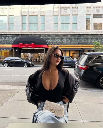 _izzyflannery_