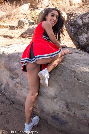 Jacqueline Valencia