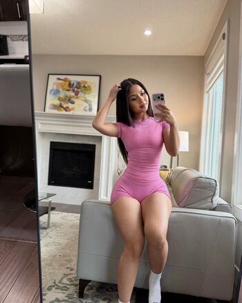 Full leaked Janiellemiclat private onlyfans photo