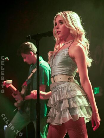 Jenna Davis