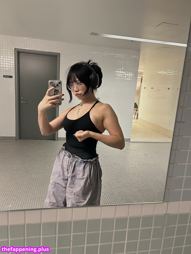 Janet He / https: / jjanethe / jjanethee / jjanether6 Foto OnlyFans Nua #3
