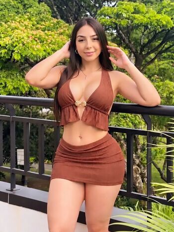 Julia Castro