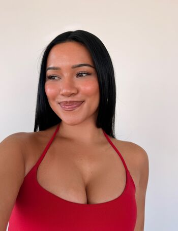 Julia Kelly