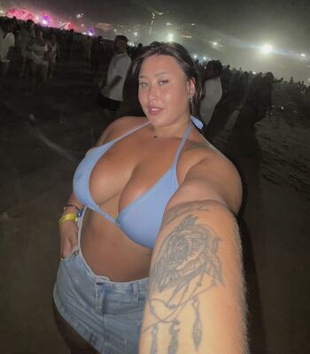 Julia Moraes