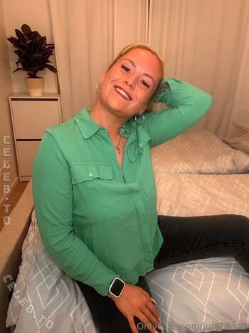 just18mel