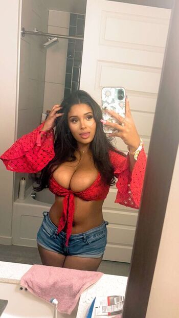 justleilani__