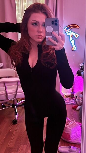 Full leaked Kiee private onlyfans photo