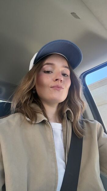 Kaitlyn Dever
