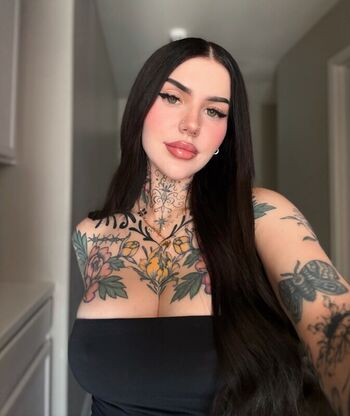 Full leaked Kalei private onlyfans photo