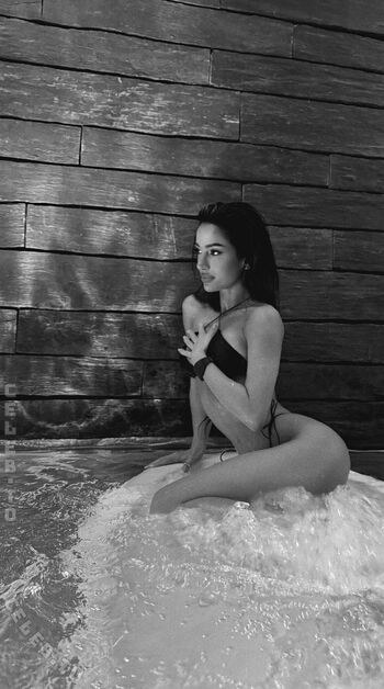 Full leaked Kama oxi page private onlyfans photo