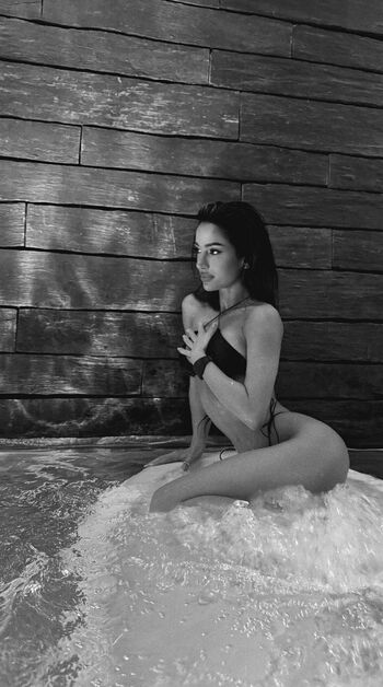 Full leaked Kama oxi page private onlyfans photo