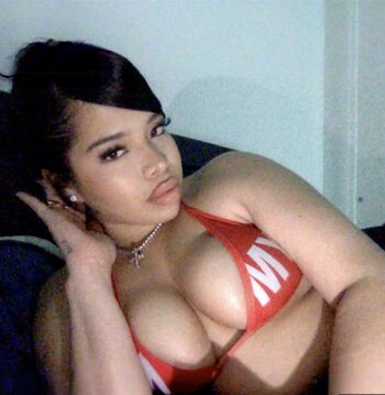 Full leaked Katbladee private onlyfans photo