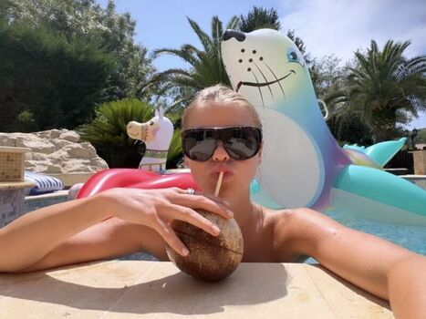 Full leaked Kate li private onlyfans photo