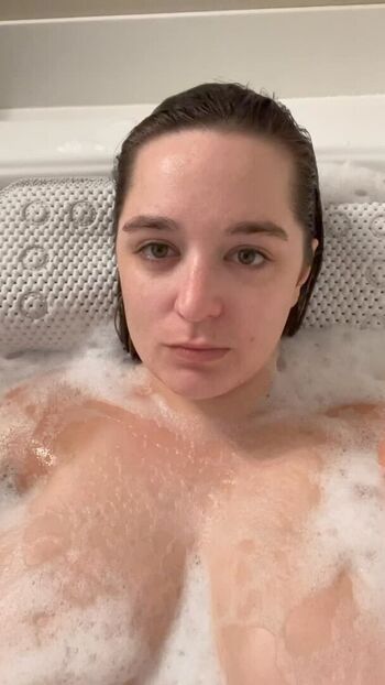 katebrezzy