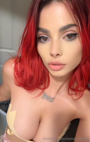 Full leaked Katieeeeebell private onlyfans photo