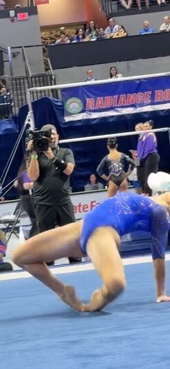 Kayla DiCello