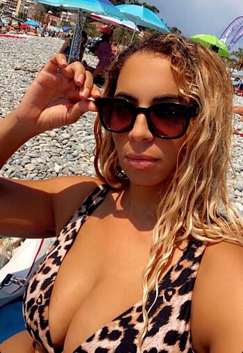 Kayna Samet