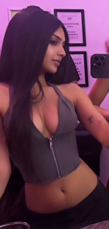 kelliexny
