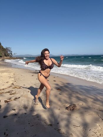 Kelly Brook
