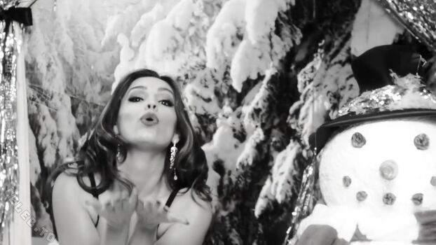 Full leaked Kelly brook page private onlyfans photo