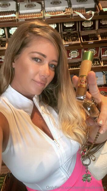 Kendra Wilkinson