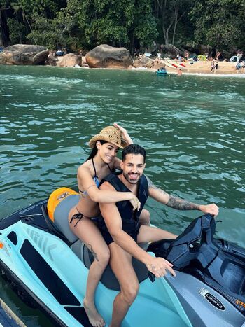 Full leaked Key alves private onlyfans photo