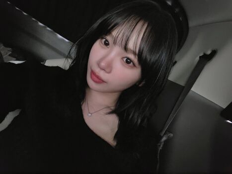 Kim Chaewon