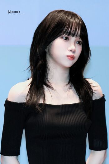 Kim Chaewon