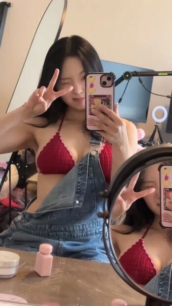 Full leaked Angelwoof / private onlyfans photo