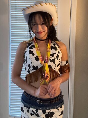 Full leaked Skye young/ private onlyfans photo
