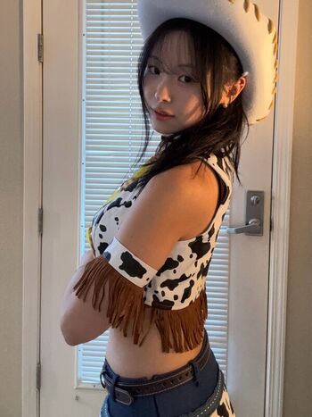 Full leaked Momoka akari/ private onlyfans photo