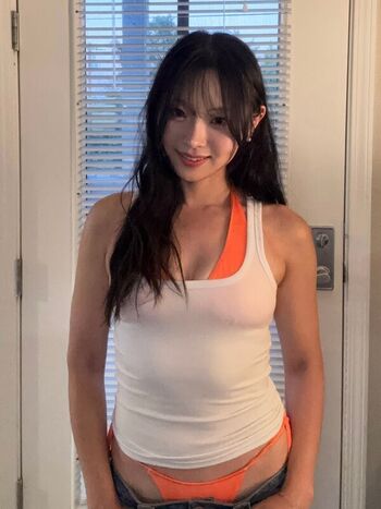 Full leaked Emily louise swain/ private onlyfans photo