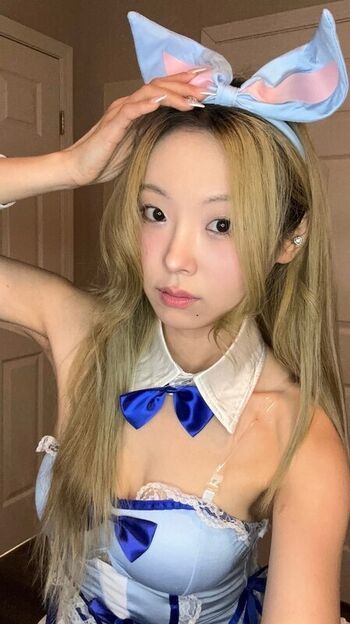 Full leaked Honoka/ private onlyfans photo