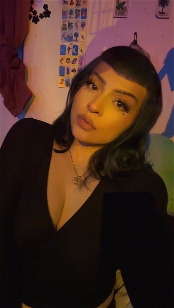 Full leaked Labeatz private onlyfans photo
