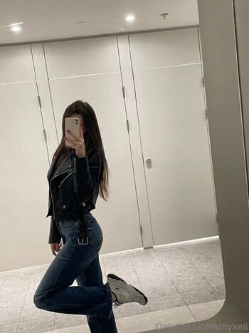 Full leaked Layla dream / private onlyfans photo
